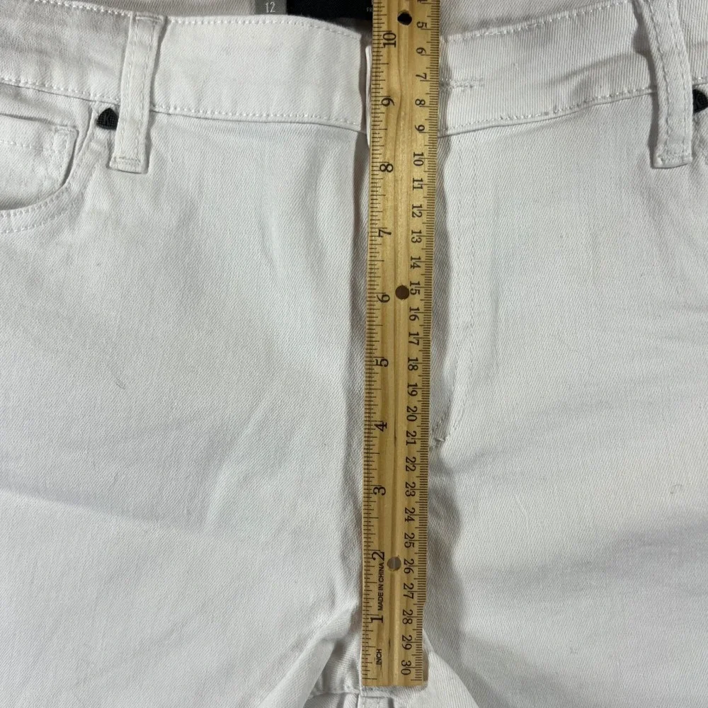 Kut from the Kloth Gidget Fray Short White Denim Raw Hem Stretch Size 12